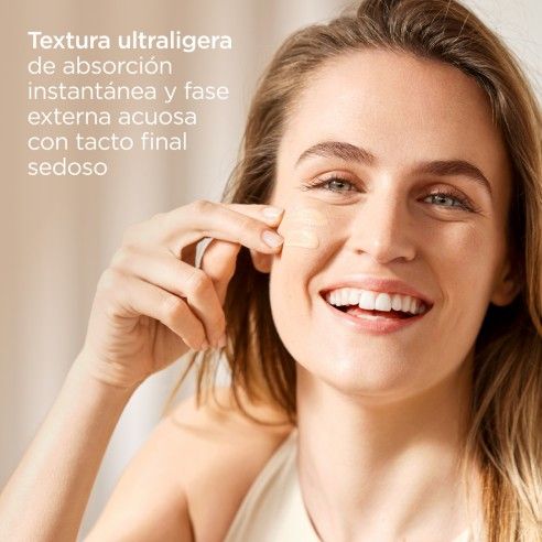 Isdin Fusion Water Magic Color Light...