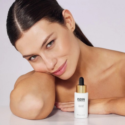 Isdinceutics Renew Salicylic Renewal... Isdinceutics Renew Salicylic Renewal...